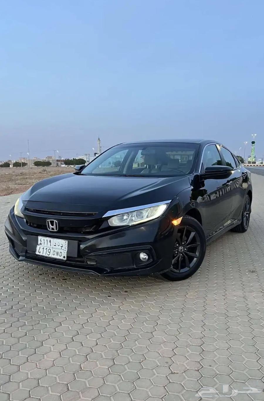 هوندا سيفيك . 202064123590948867110