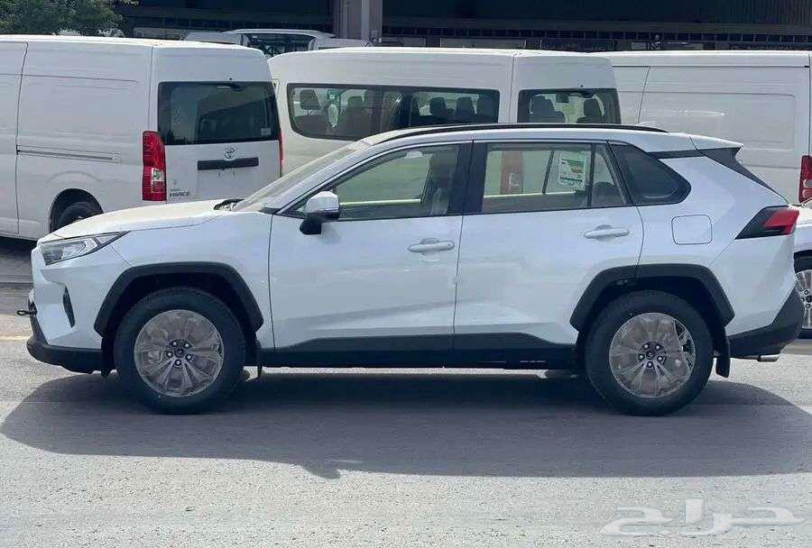 Toyota RAV4 XLE Gasoline 2.5 GCC 2025 Brand New64117781826689113