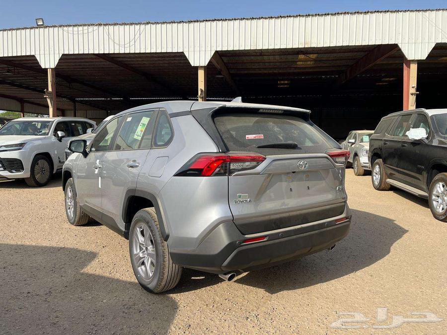 RAV4 LE 2025 Cash and Installment64112841202178113