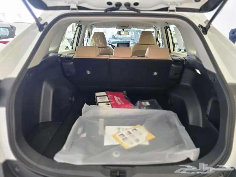 Toyota RAV4 LE Double 202564124447898114114