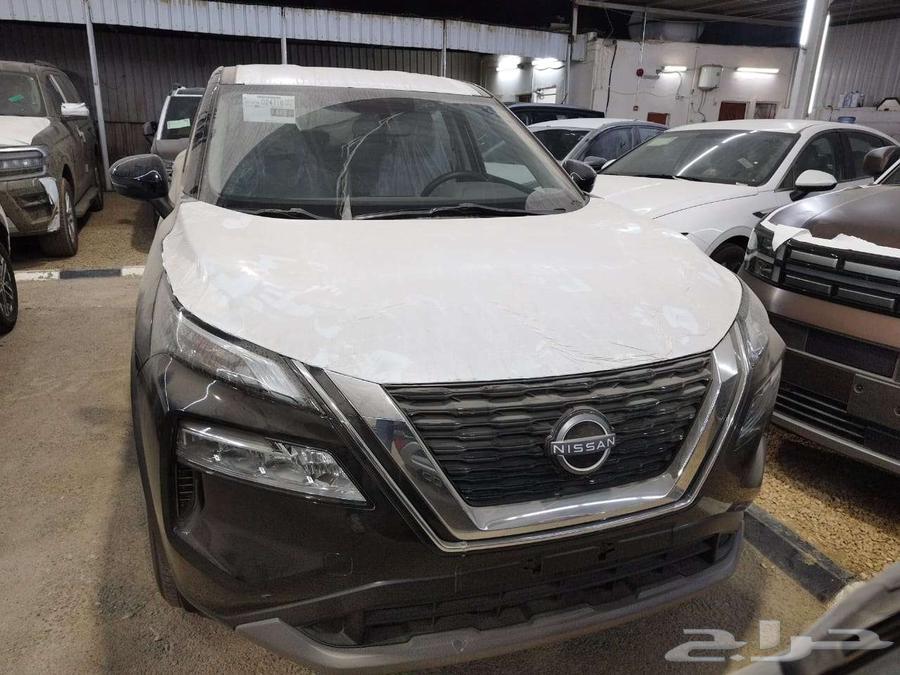 Nissan Extrell 2025-7 Seats Standard Without Double Color Black Lowest Price64141463402371110
