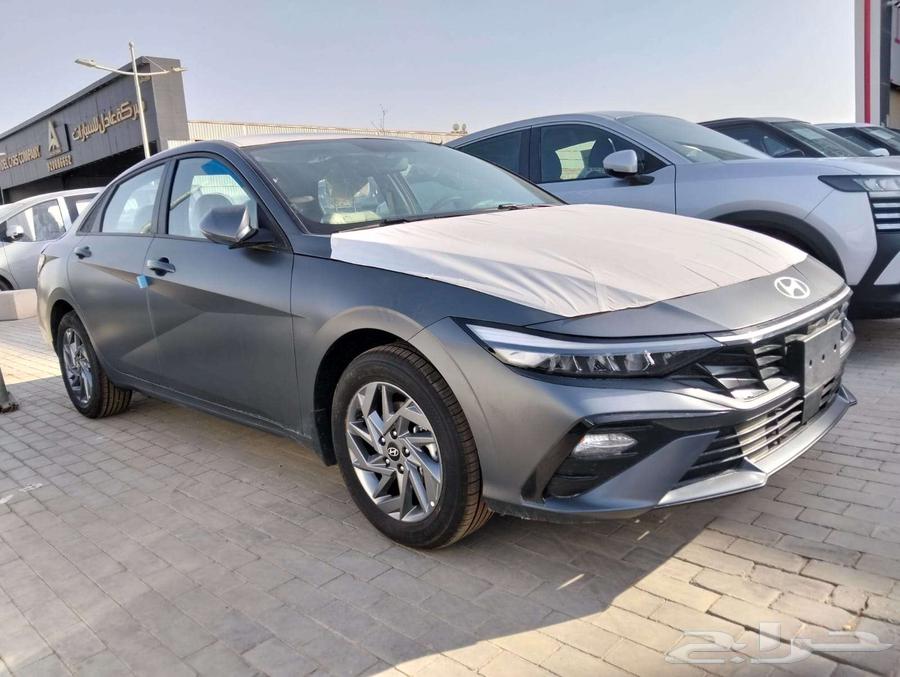 Hyundai Elantra Smart and Smart Plus 202664127612964098110