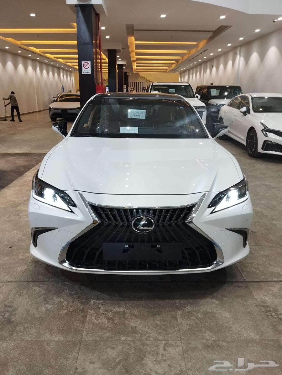لكزس ES 350 CC نص فل 2025 سعودي اقل سعر64149010439298111
