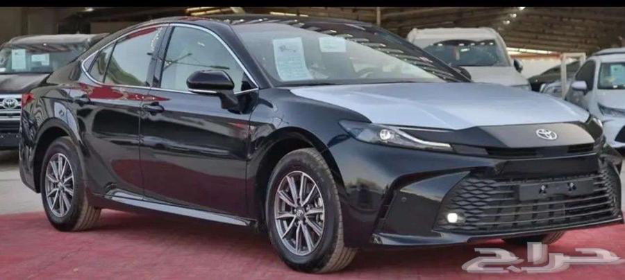 تويوتا كامري استاندر بنزين أسود ورمادي وأبيض 202564145894330499110