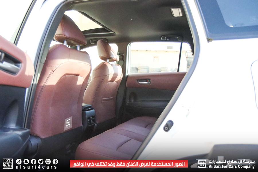 تويوتا كورولا كروس ليمتيد 202464143242695683114