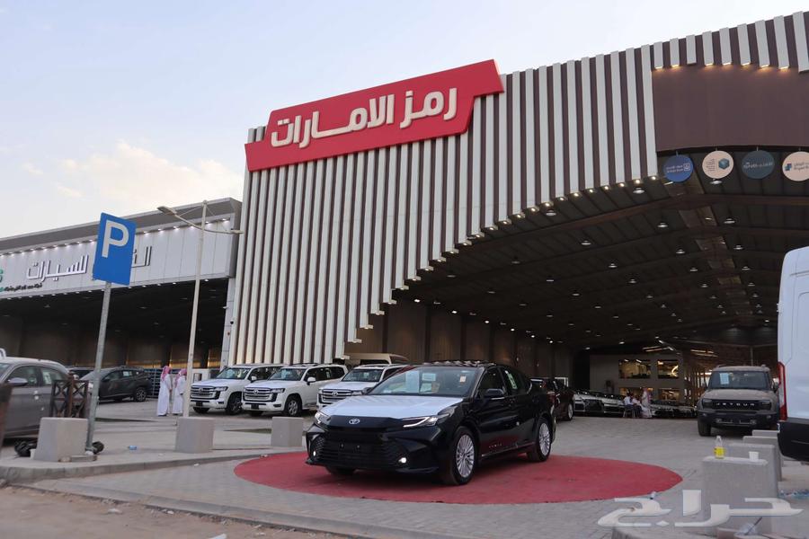 تويوتا كامرى نص فل 2025 للتقسيط64147863651457111