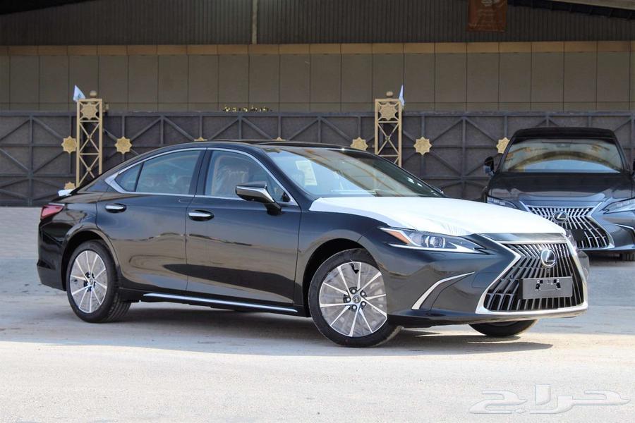 لكزس - ES350 - CC - نص فل - خليجي - 2025- فتحه سقف64148316398723112