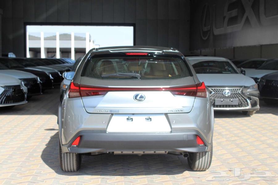 لكزس - UX300 Ch هايبرد - 2025 - خليجي - فل كامل64182590267394113