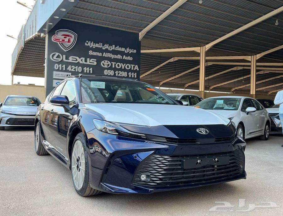 تويوتا كامري LE هايبرد 2025 متاح اقساط و كاش64143242713091110