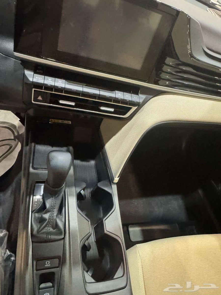 تويوتا كامري استاندر طيس وارد الساير 2025 كاميرا خلفية64181866013186112