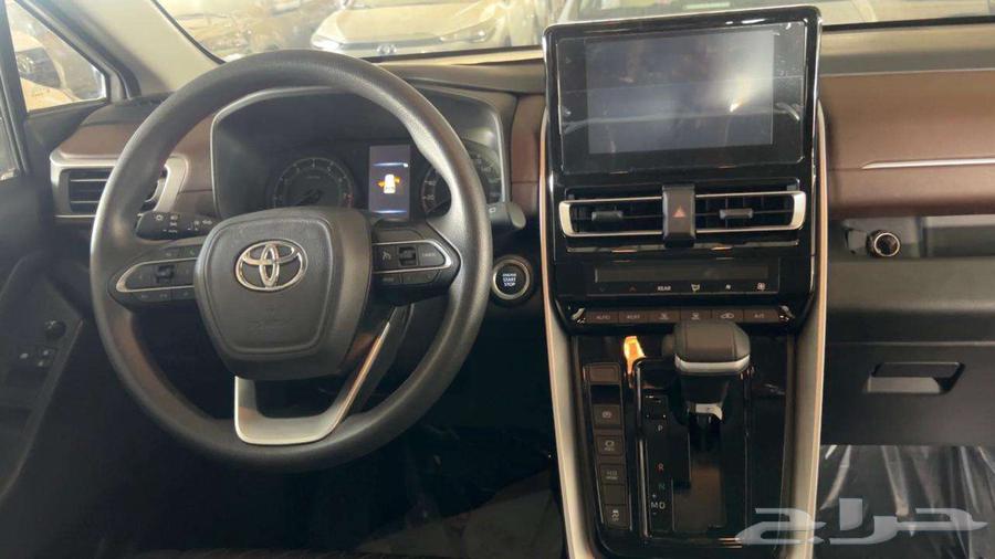 تويوتا انوفا استاندر 202564196988562178114