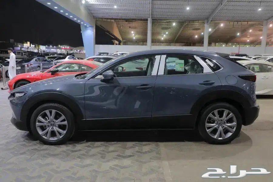 Mazda CX30 Half Luxury, Sunroof, Four Cylinder, Model 202564187323031426113