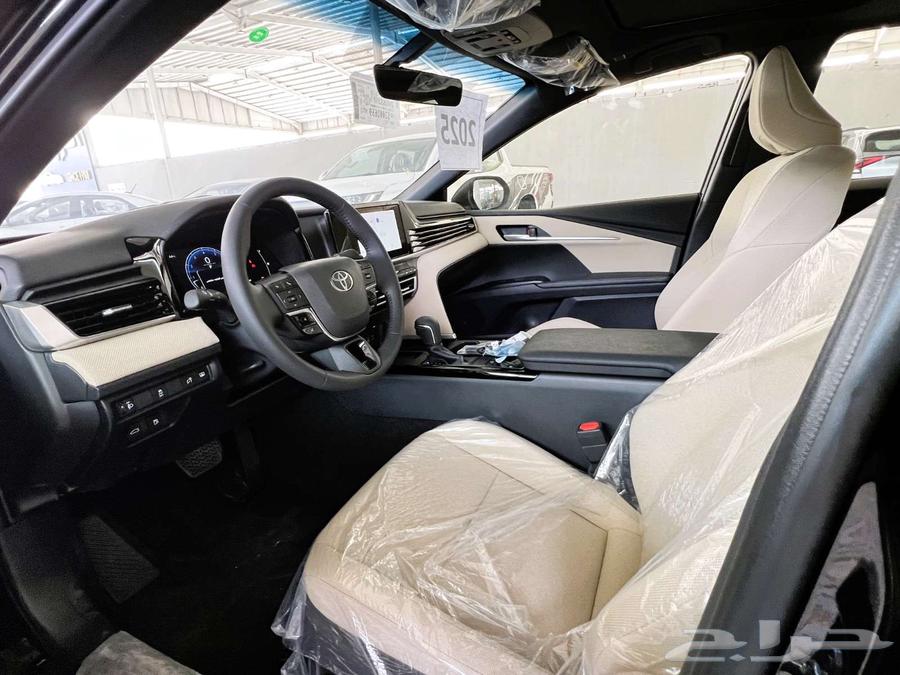 تويوتا كامري le هايبرد 202564181376749954112