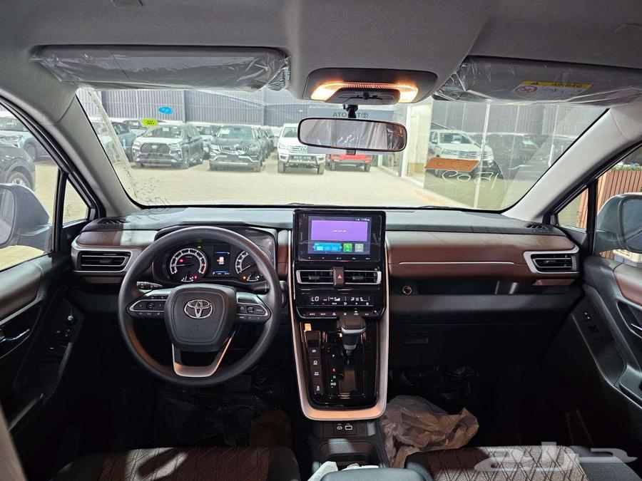 تويوتا انوفا GL 2.0 بنزين 2025 - سعودي64235733002499113