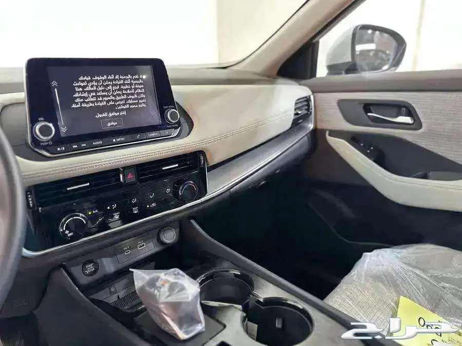 نيسان اكس تريل استاندر 7 مقاعد موديل 202564187810630017114