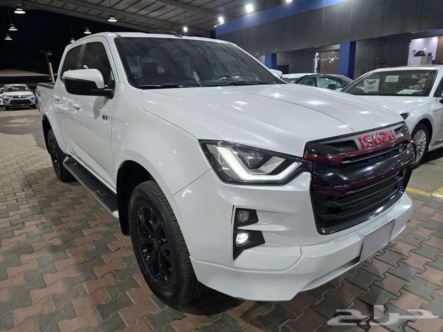 Isuzu D-Max 2024 GT Cash64189415688322110