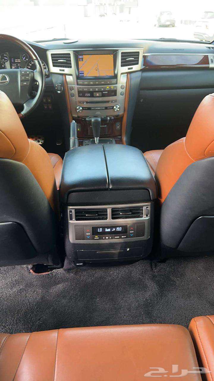 Lexus LX 57064224800178817111