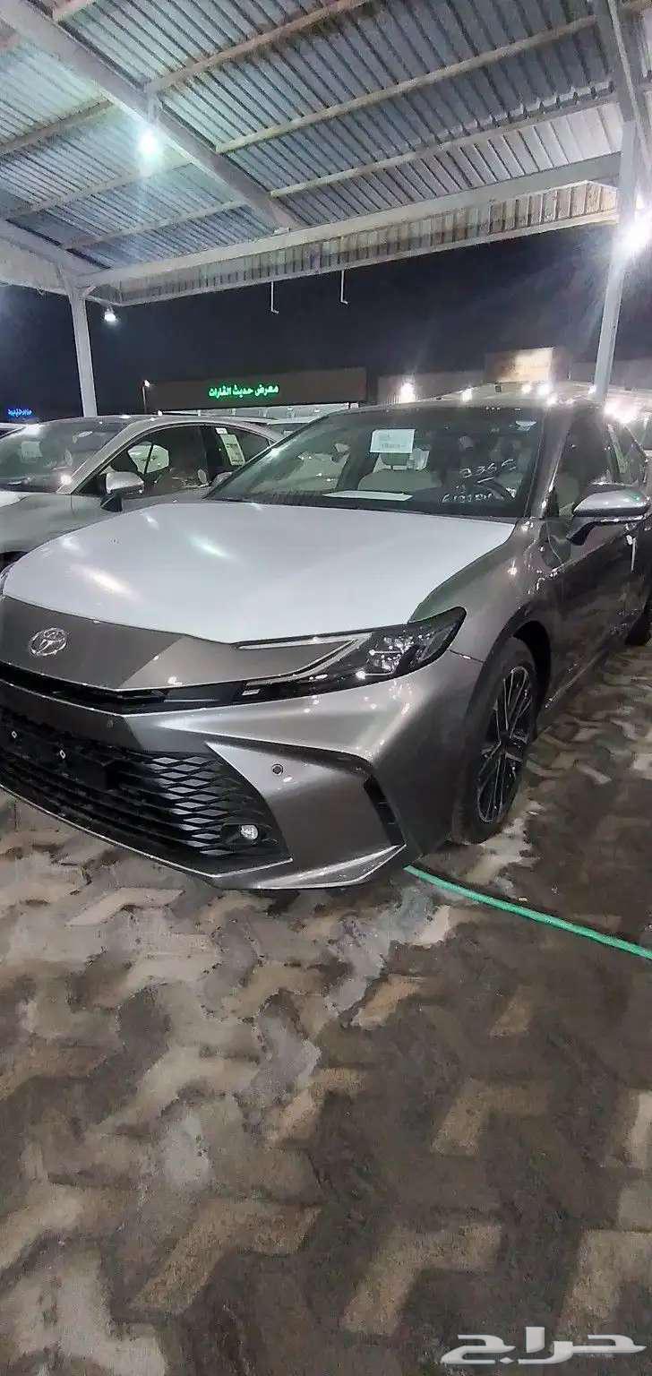 كامرى LE هايبرد 2025 فتحة ابيض رمادى اسود فضى64221223369217111