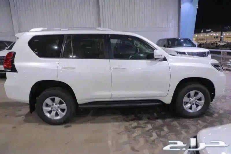 تويوتا برادو TXL فل كامل فتحة سقف اربعة سلندر موديل 202264216290672643114