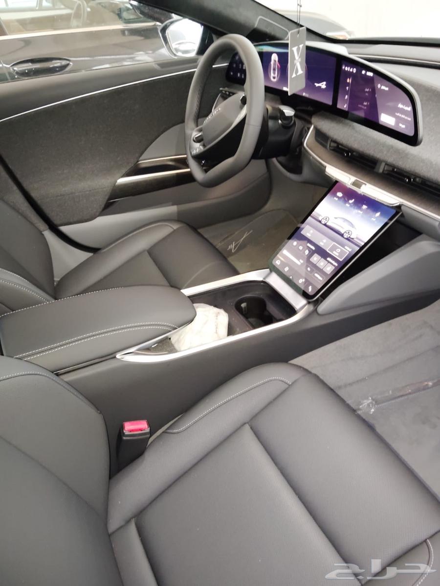 لوسيد اير بيور64224357057794112