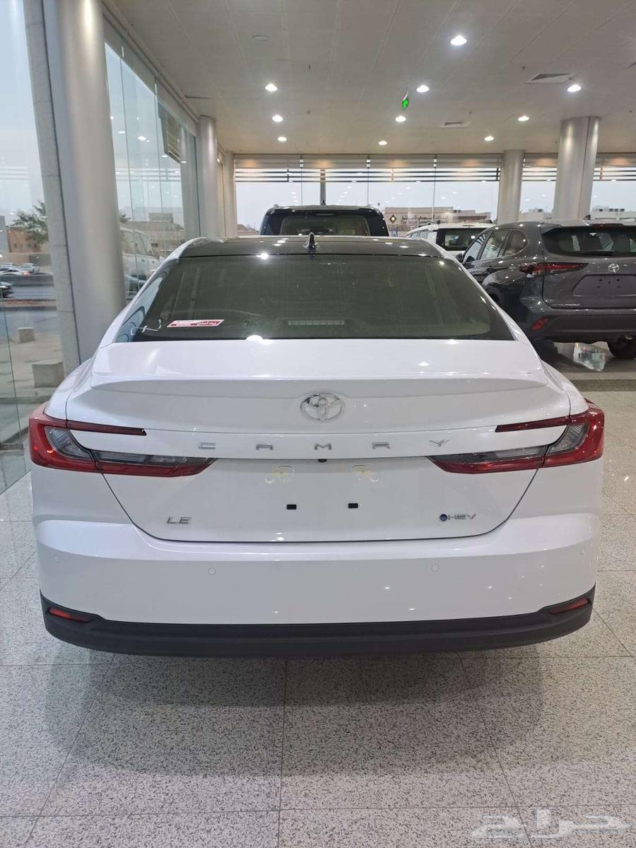 تويوتا كامري ال اي هايبرد (سقف بانوراما) 202564223749623937112