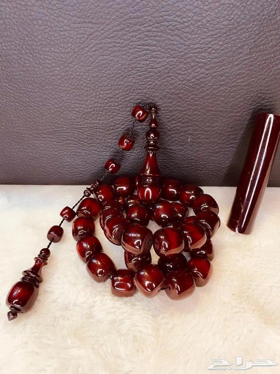 Amber-inlaid Musk Beads63955421917058110