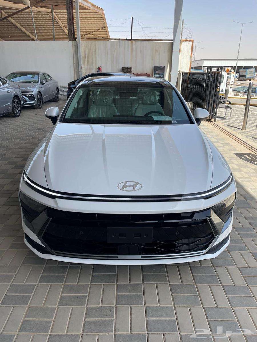 هيونداي سوناتا سمارت اللون الابيض 2025 كاش واقساط64226532707713110