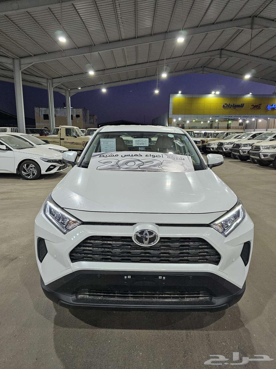 تويوتا راف فور LE بنزين بدون دبل 202564247871791746110