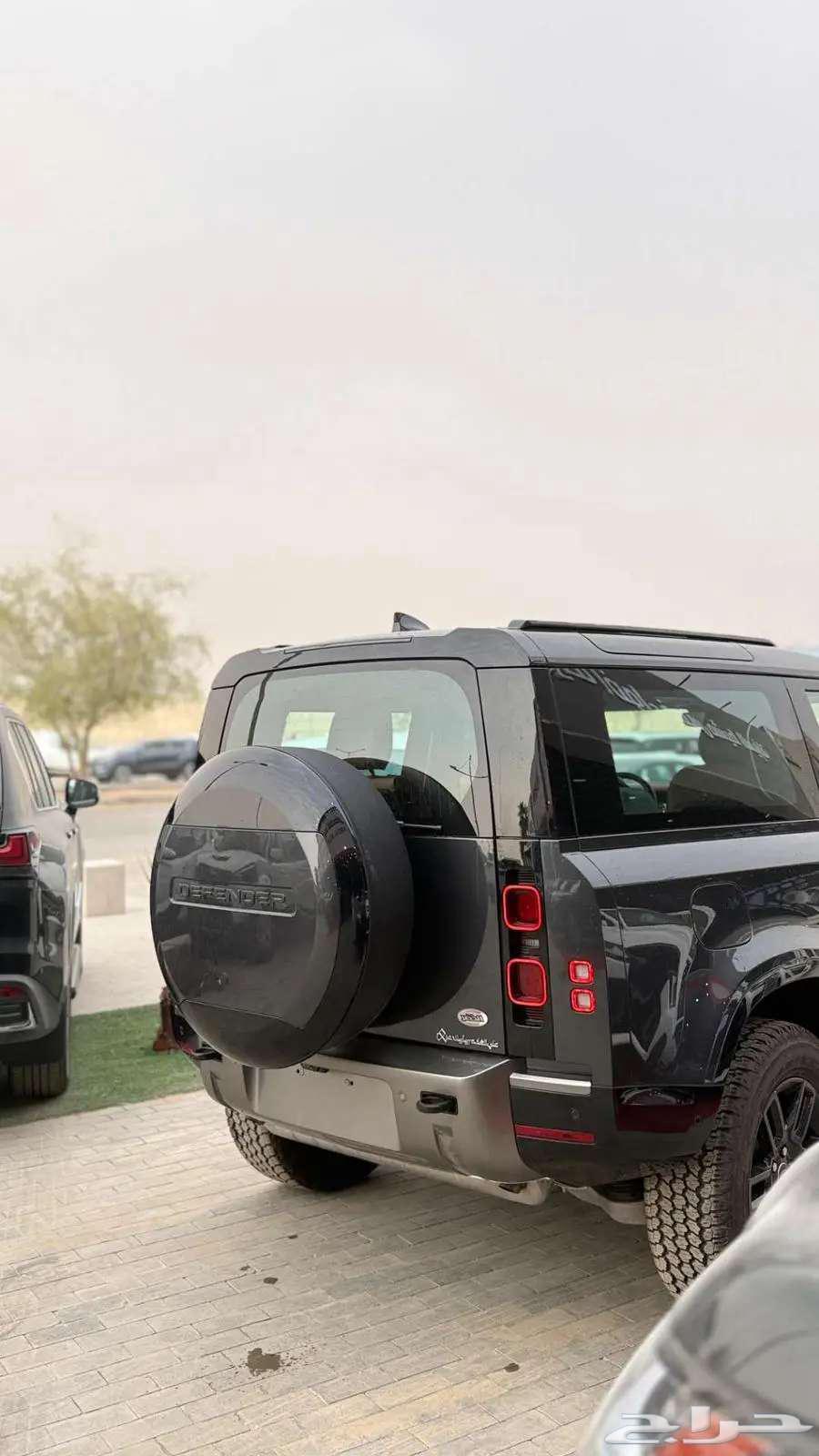 ديفيندر موديل V4- 2025 لدى الخضر للسيارات64217462390019112