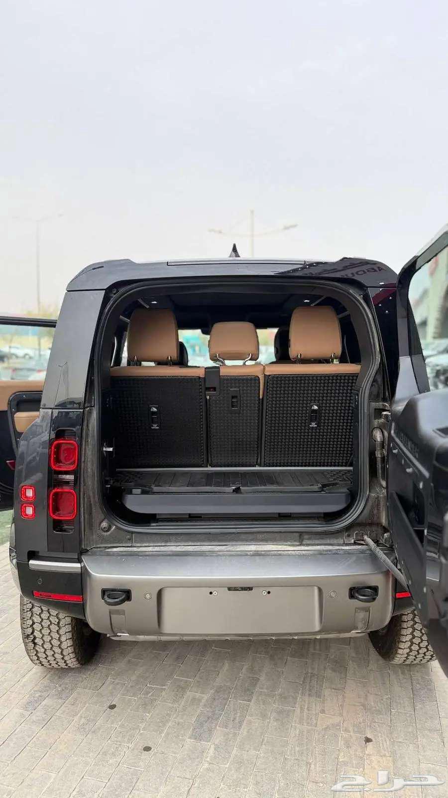 ديفيندر موديل V4- 2025 لدى الخضر للسيارات64217462390019114