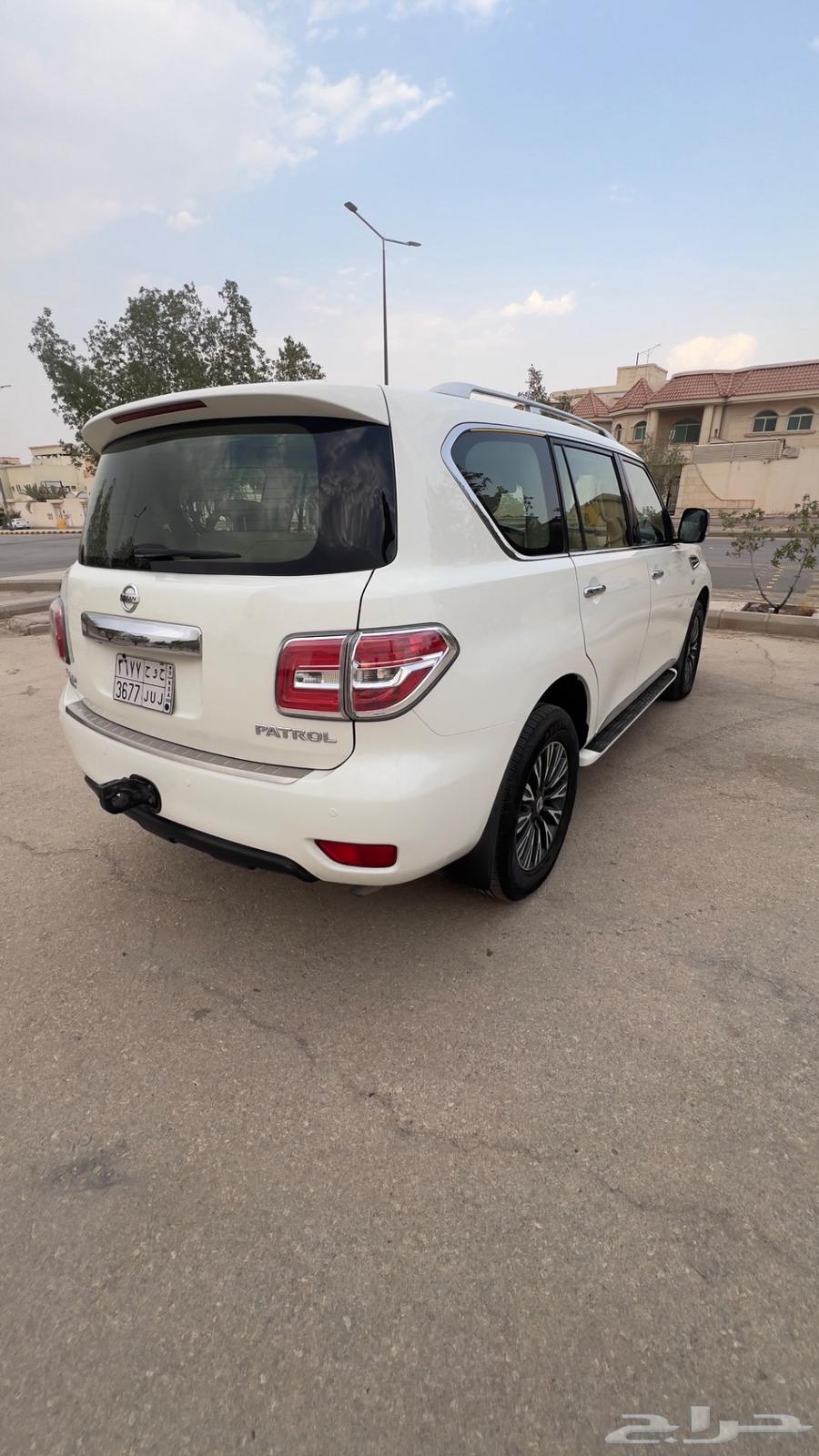 جيب باترول بلاتينوم نظيف اللون ابيض64221636233858114