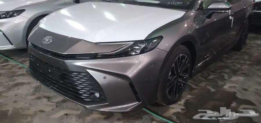 كامرى LE هايبرد 2025 فتحة ابيض رمادى اسود فضى64221223369217113