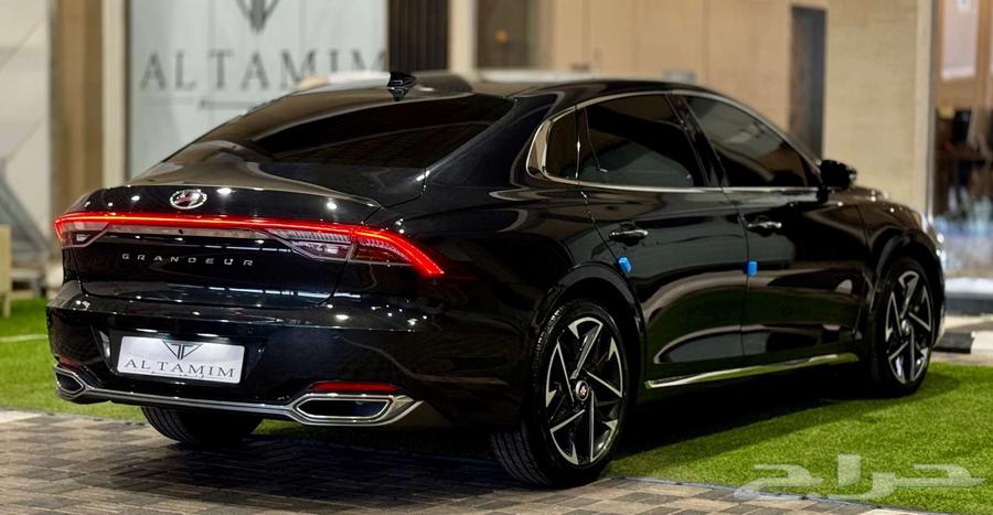 هيونداي ازيرا موديل 2022 بنزين وارد كوريا 3.0 لتر64222927440386114