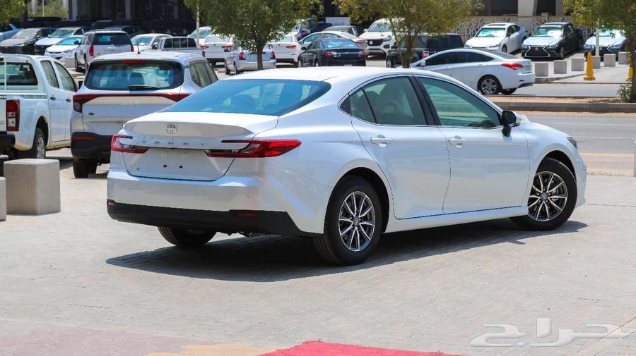 تويوتا كامري استندر كاش وبالتقسيط64219785838211113