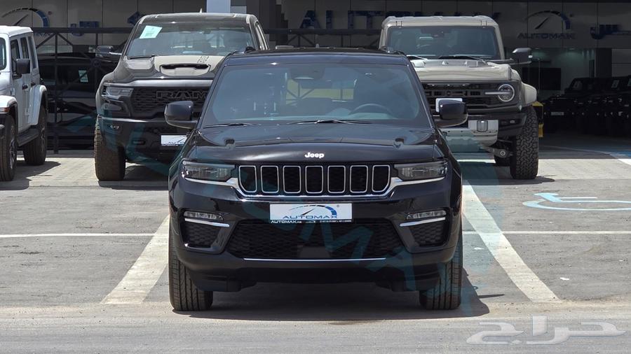 جيب جراند شيروكي لاريدو 2024 خليجي اصفار مع ضمان الوكيل64212083812738113