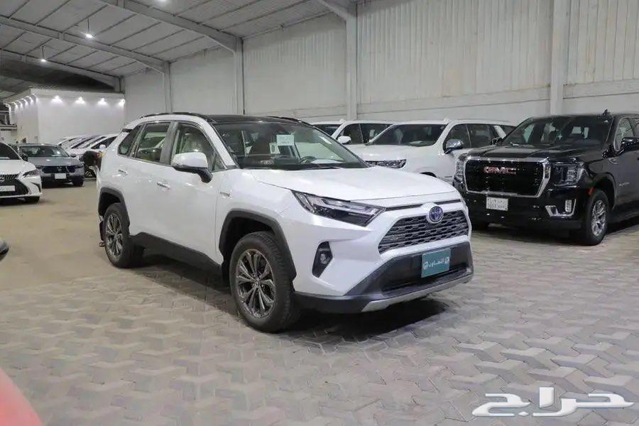 تويوتا راف فور فل كامل بانوراما جلد هايبرد موديل 202464216527295490110