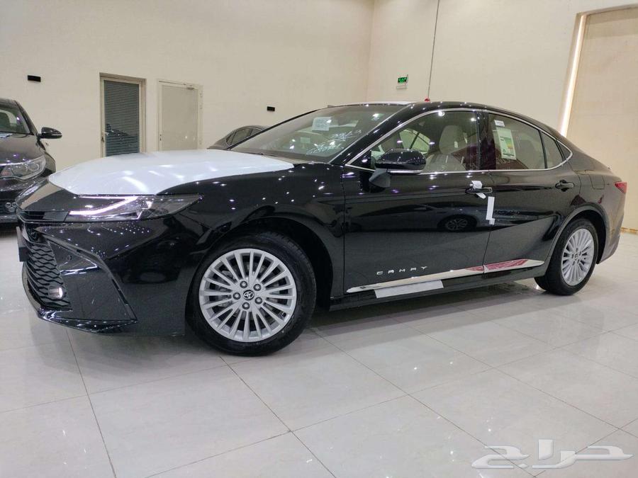 تويوتا كامري LE 2025 فتحة سقف بنزين سعودي64217223102338111