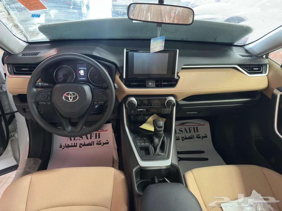 تويوتا راف فور LE 4X4 ستاندر موديل 202564218355871363113