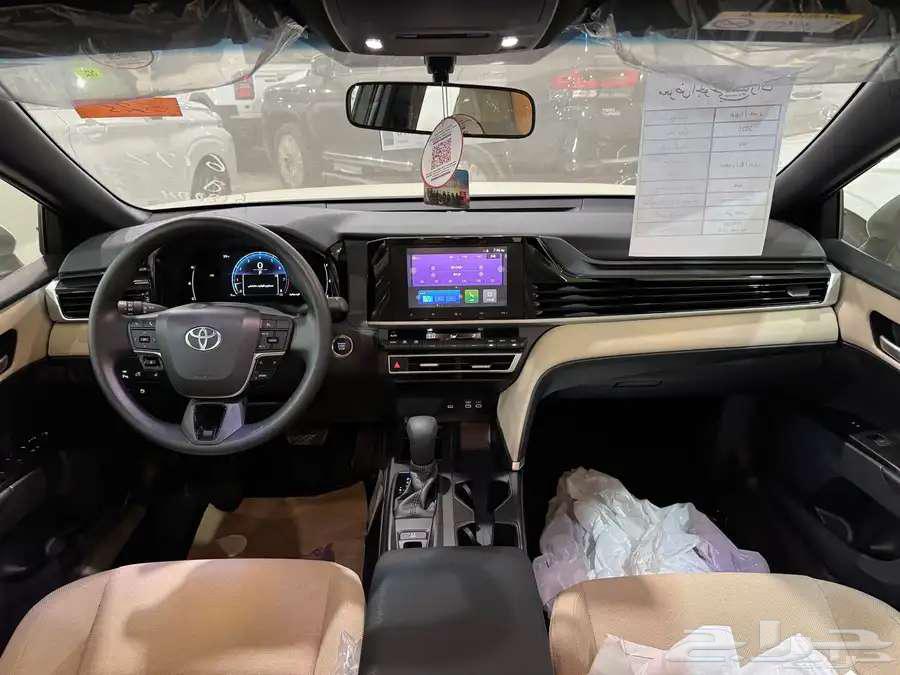 تويوتا كامري E بنزين 202564218356173699114