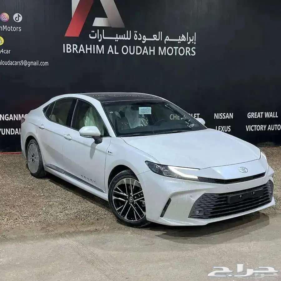 تويوتا كامري LE هايبرد 2025 باسعار مميزه64218539727618113