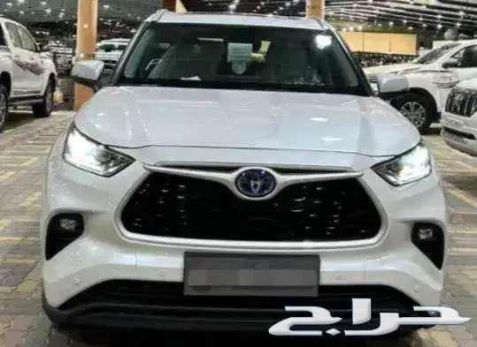 هايلاندر نص فل ابيض 202464250018897025114