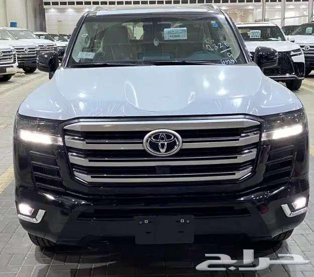 تويوتا لاند كروزر GXR L4 2025 كاش واقساط64249583022081110