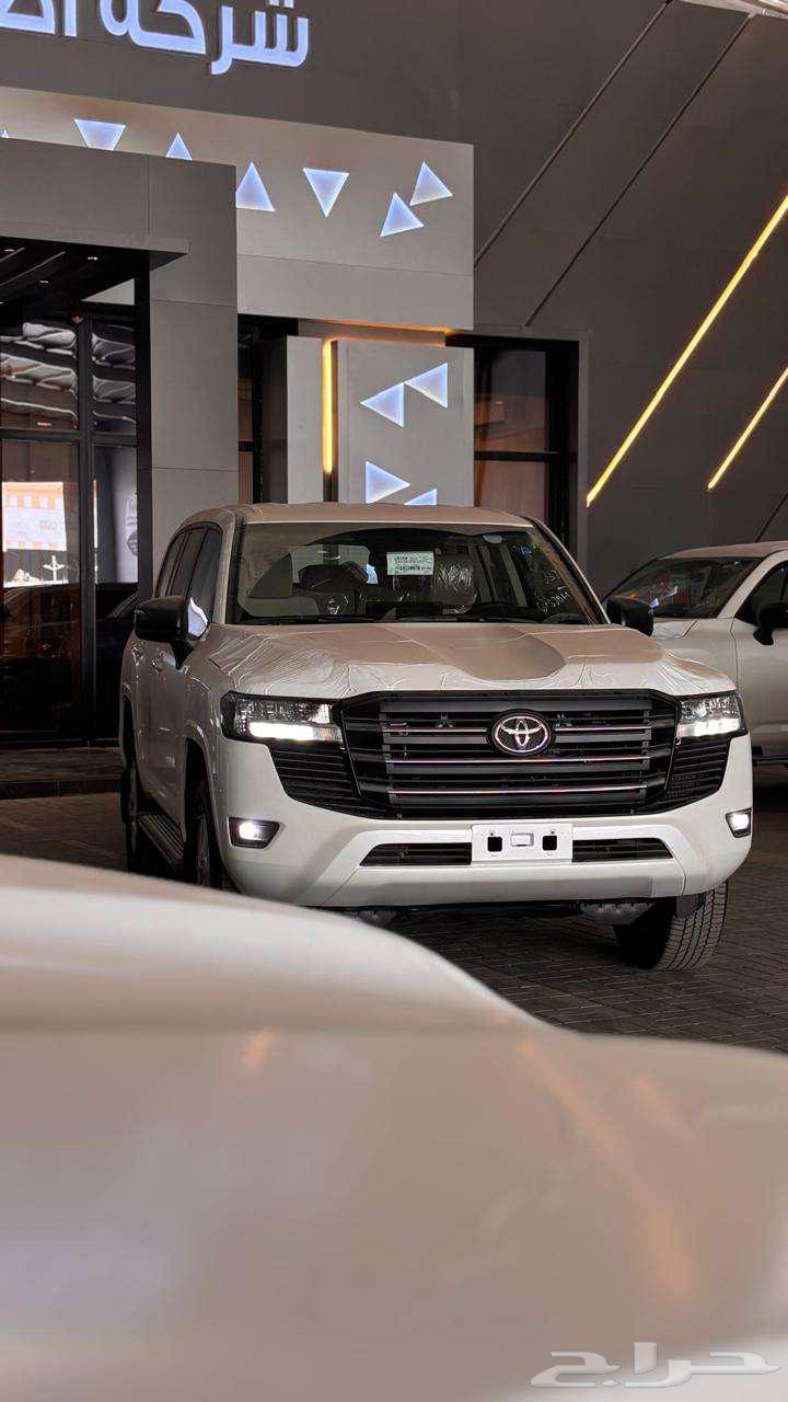 لاند كروزر GXR L1 ديزل عبداللطيف جميل64239487433601110