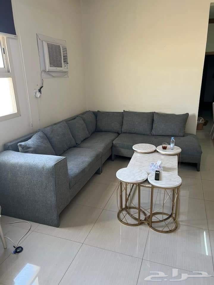 The condition of the corner is good64392360653057110