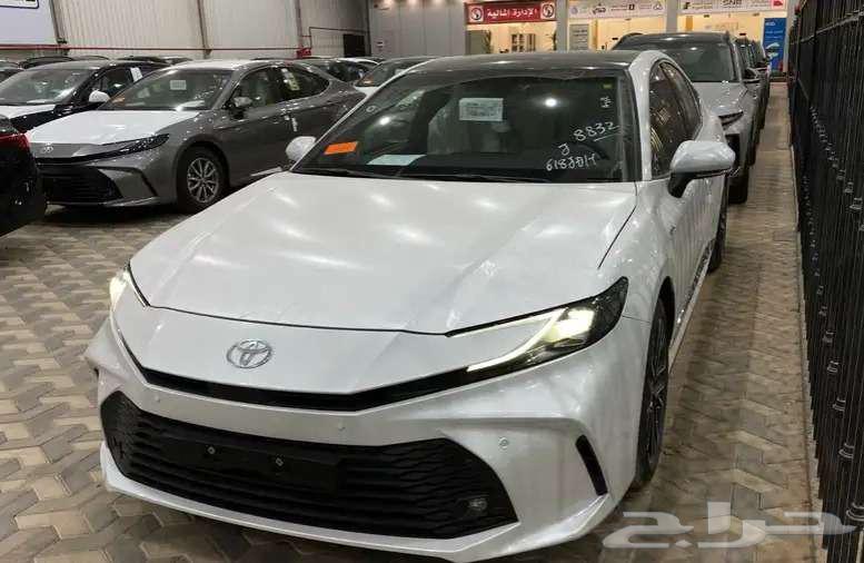 تويوتا كامري LE بنزين 2025 أصفار64235733314051110