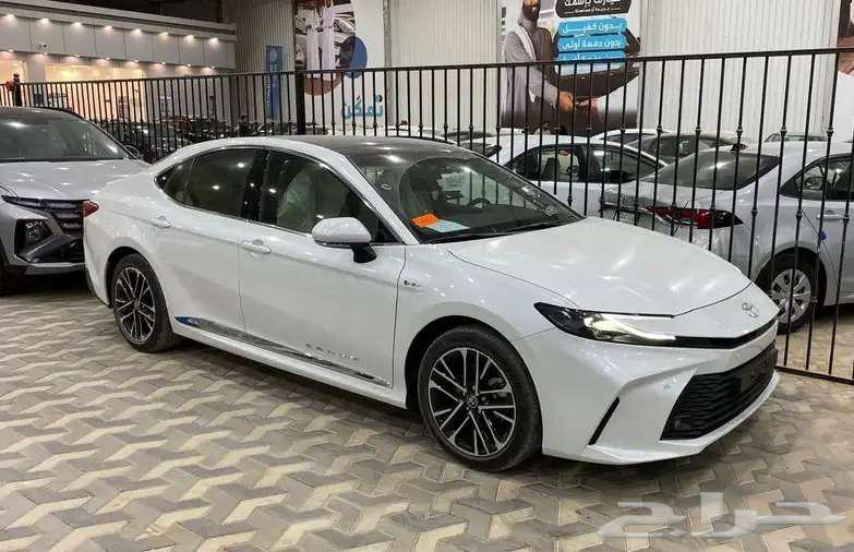 تويوتا كامري LE بنزين 2025 أصفار64235733314051114