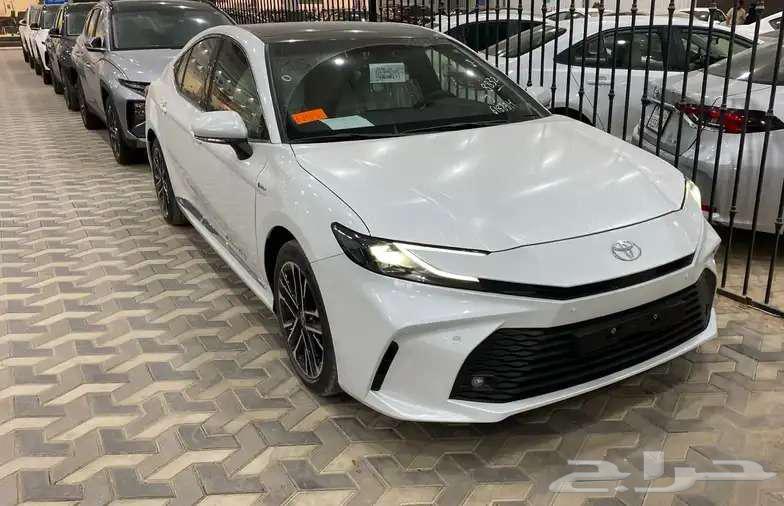 تويوتا كامري LE بنزين 2025 أصفار64235733314051111