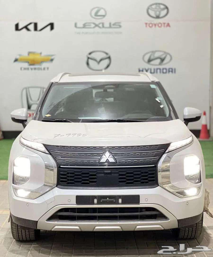 ميتسوبيشي اوتلاندر نص فل 7 راكب 2025 عرض خاص64237676357378113
