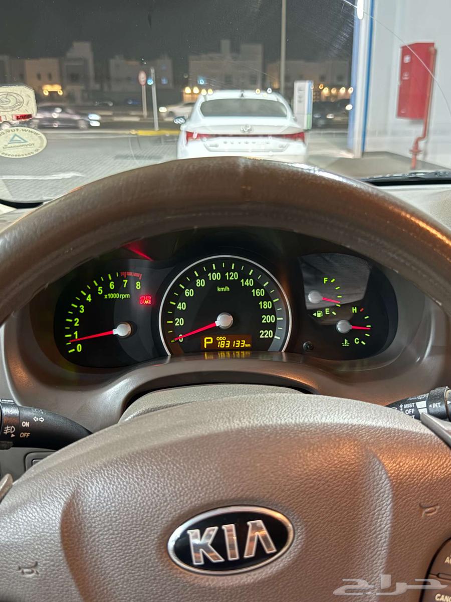 كيا كارنفال 2014 للبيع او للبدل بموتر اقتصادي صغير64245910864003114