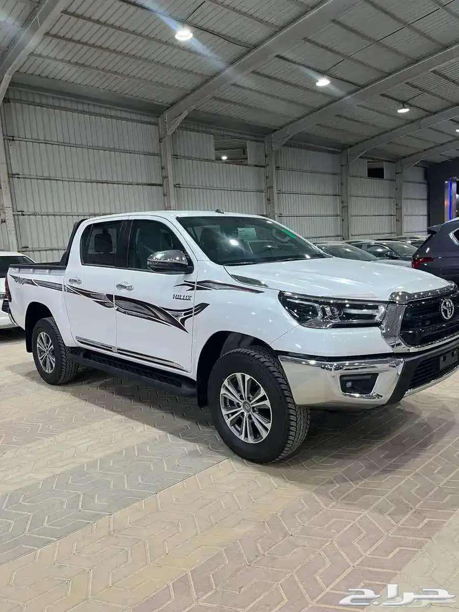 عرض اليوم تويوتا هايلوكس SGLX بنزين اتوماتيك فل كامل64249372191363112